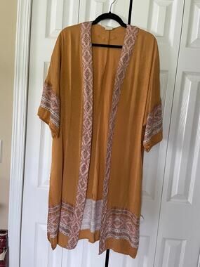 Matilda Jane Good Hart Women's M/L Tinsley Long Gold Kimono